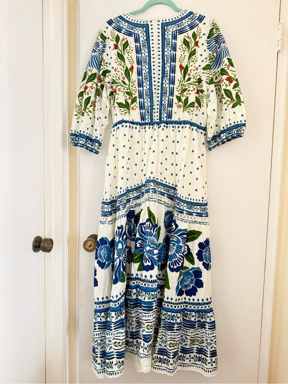 FARM Rio White Maxi Dress with Blue Floral & Green Leaf Motif - Picture 6 of 7